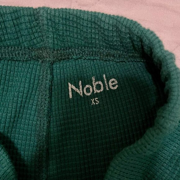 Noble Adult Organic Waffle Bottom in Pine (BNWOT) - Picture 2 of 3